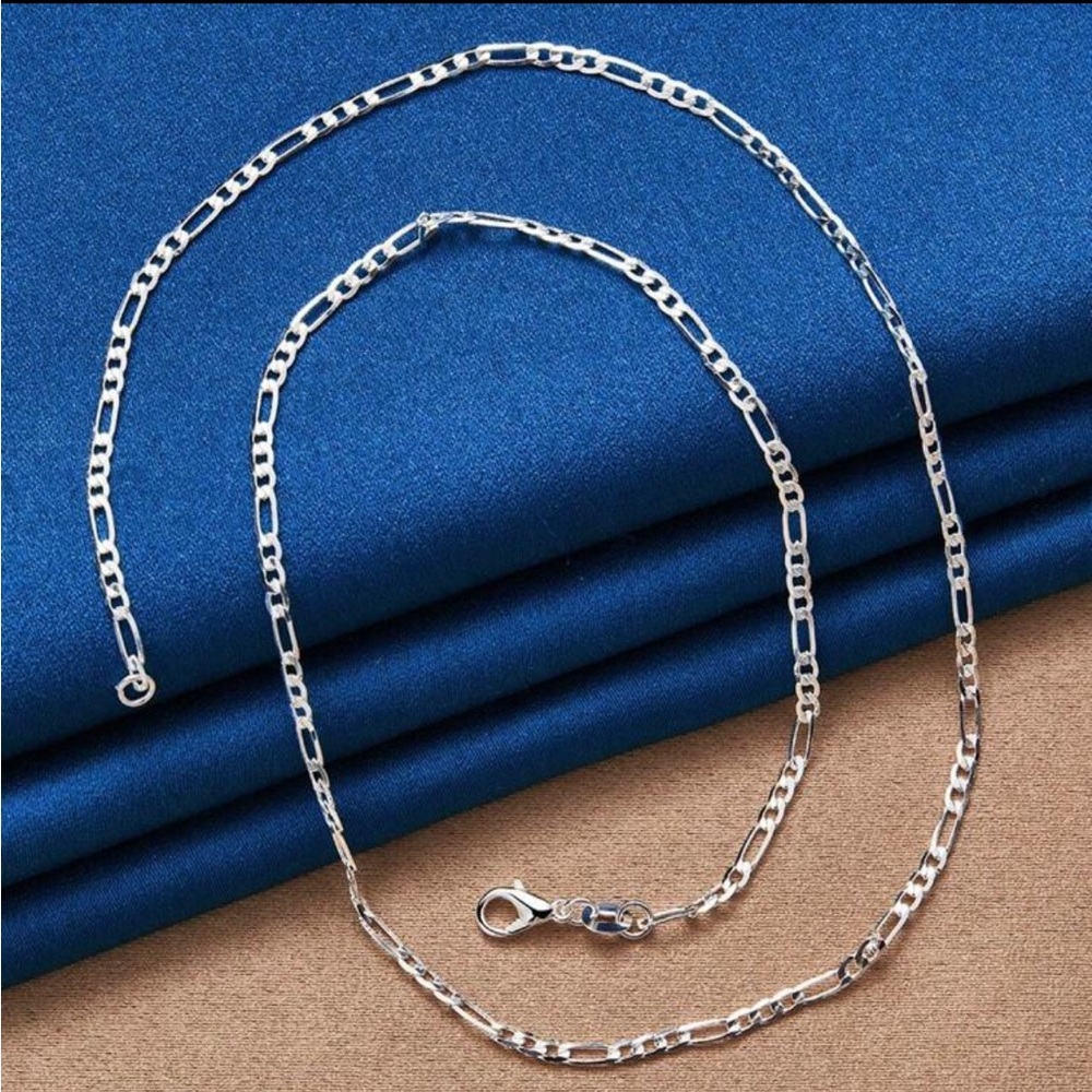 Silver Plated Chain Necklace and Bracelet Set - Picture 4 of 4